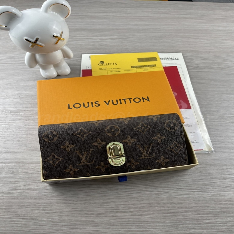 LV Wallets 101